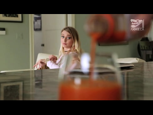 ❤️ Tfajla sħuna b'tits kbar u pussy strett gets vit minn jitlef, iżda diffiċli ħafna ☑ Sluts f'mt.filmepornonline.ru ☑